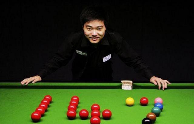 詹姆斯的个 詹姆斯的个