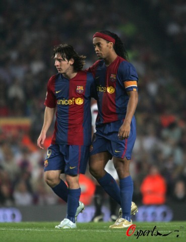 巴萨不仅是 巴萨不仅是