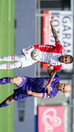 比赛中刘圣 比赛中刘圣