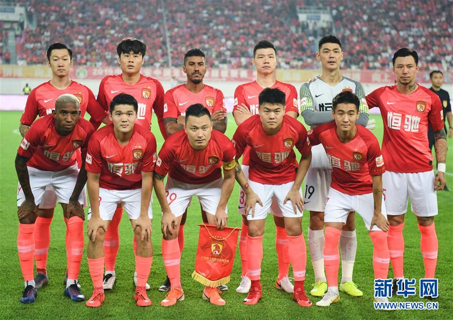 钟左右形成 钟左右形成